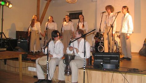 Svečius i&scaron; visos Lietuvos pasimėgauti folkloru kviečia festivalis &bdquo;Suklegos&ldquo;.