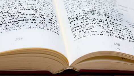 Pernai prancūzų skaitymo &scaron;ventė vyko Nacionalinėje Martyno Mažvydo bibliotekoje. Renginiai buvo skirti vaikams. 