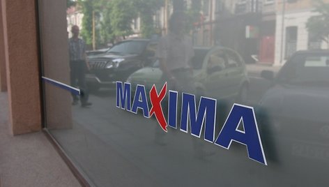 „Maxima“ žinią, kad jų parduodami indai yra kenksmingi sveikatai tikina gavusi iš žiniasklaidos.