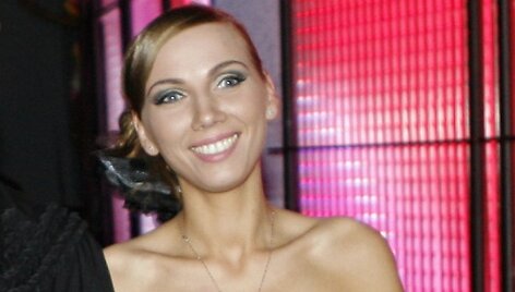 I&scaron;ėjusi i&scaron; projekto, Marta visą likusį laiką skiria vaidmeniui operoje &bdquo;Meilės eliksyras&ldquo;.