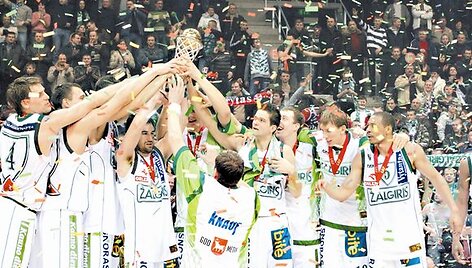 Pernai LKF taurę į vir&scaron;ų kėlė &bdquo;Žalgirio&ldquo; krep&scaron;ininkai