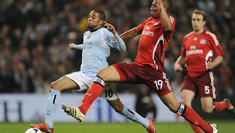 Robinho ir &bdquo;Manchester City&ldquo; pasirodymą UEFA taurėje baigė ketvirtfinalyje.