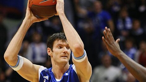 Darju&scaron;as Lavrinovičius