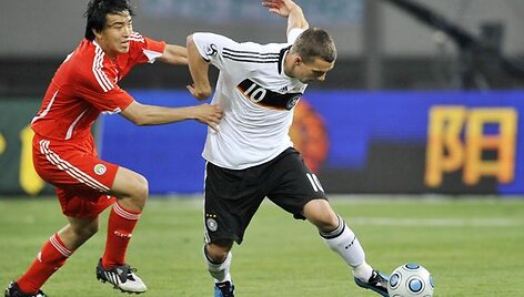 Vokiečiams įvartį pelnė L.Podolskis