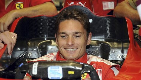 Italo svajonė i&scaron;sipildė - jis sėdi &bdquo;Ferrari&ldquo; bolide
