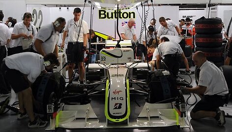 &bdquo;Brawn&ldquo; kitą sezoną vadinsis &bdquo;Mercedes&ldquo;