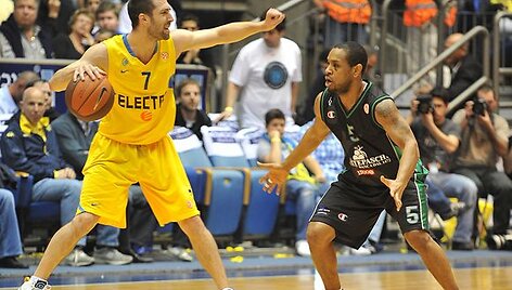 &bdquo;Maccabi&ldquo; krep&scaron;ininkai į &bdquo;Monterpaschi&ldquo; krep&scaron;į per kėlinį pelnė 43 ta&scaron;kus