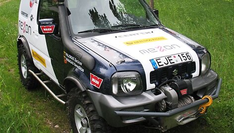 Lietuviai varžybose dalyvaus su &ldquo;Suzuki Jimny&rdquo; sportiniu automobiliu