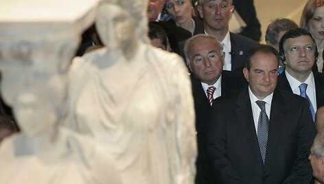 Atėnuose &scaron;e&scaron;tadienį buvo atidarytas ilgai lauktas Akropolio muziejus.