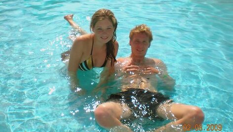 Bikini porelė Indriukas ir Egidijus