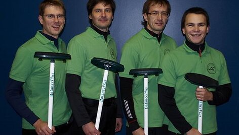 Lietuvos akmenslydžio rinktinė (i&scaron; kairės) -  A.Jurkonis, A.Smaliukas, P.Gerasimovičius ir D.Grakavinas.