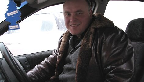 Svajūnas, kuriam nesėkmių ruože tenka vairuoti kur kas kuklesnius automobilius nei BMW X5, nenuleidžia rankų &ndash; nepalankų sprendimą jis gali apskųsti auk&scaron;tesnės instancijos teismui.