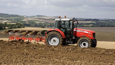 Traktorius „Massey Ferguson 5470“