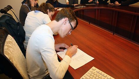 Moksleivių ekskursija į teismą