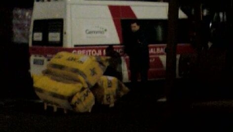 Krovinine transporto priemone paverstas greitosios medicinos pagalbos automobilis