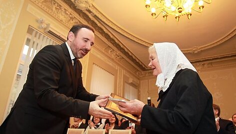 Kultūros ministerijos premija apdovanota Marija Mažeikienė