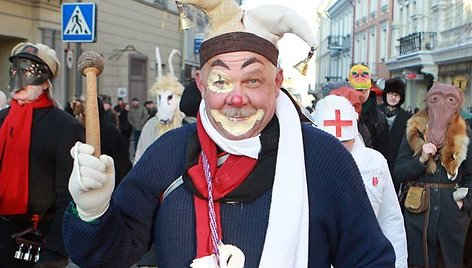 Užgavėnių persirengėlių eisena