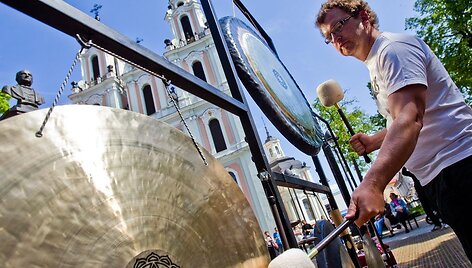 Gatvės muzikos diena sukūrė &scaron;ventinę atmosferą.