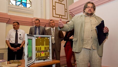 Mobiliojo ry&scaron;io blokavimo įrangos pristatymas