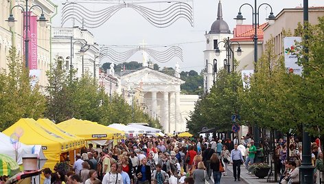 „Sostinės dienos“ Vilniaus centre užkūrė šventišką šurmulį.