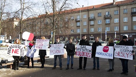 Lietuvos liberalaus jaunimo akcija &bdquo;Andriukoliozė&ldquo;