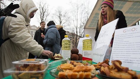 Vilniečiai kviesti paragauti spurgų, keptos duonos ir pyragėlių su GMO