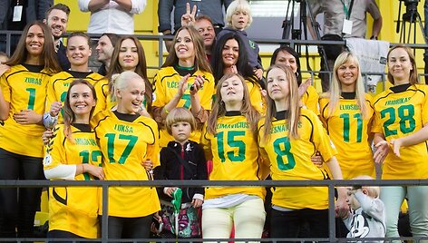 Futbolininkų palaikymo komanda