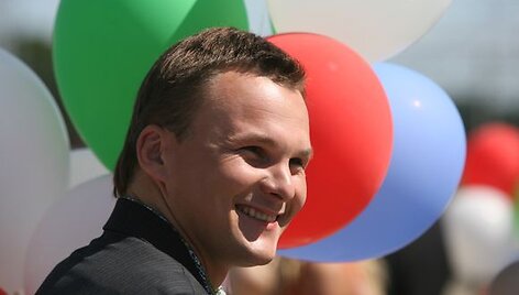 Garsūs televizijos veidai žiūrovams žada linksmą sezoną.