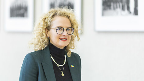 Au&scaron;rinė Armonaitė