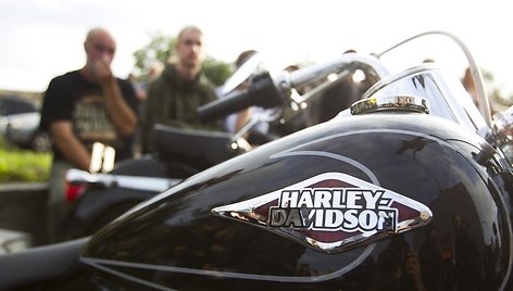 „Harley-Davidson“ motociklų salono atidarymas 