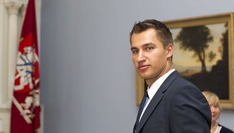 Sportininkui Dainiui Zubrui - valstybės apdovanojimas