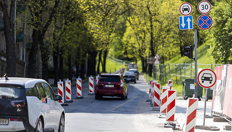 Tauro ir Pamėnkalnio gatvių sankryža 