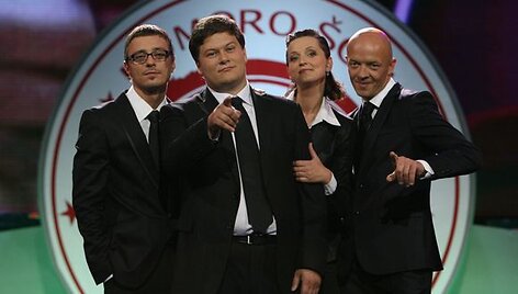 Humoro ir muzikos &scaron;ou dalyviai.