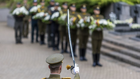 Medininkų žudynių pagerbimo ceremonija Antakalnio kapinėse