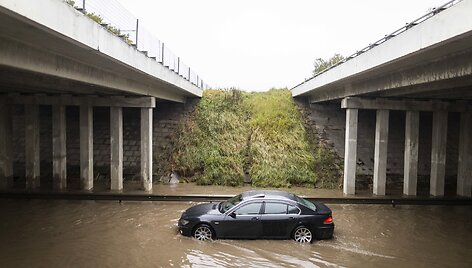 Potvynis po Avižienių viaduku