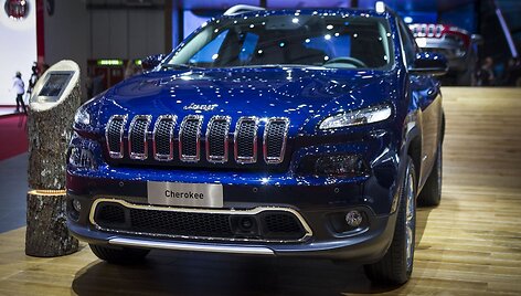 &bdquo;Jeep Grand Cherokee Compass&ldquo; - naujas džipas Ženevoje