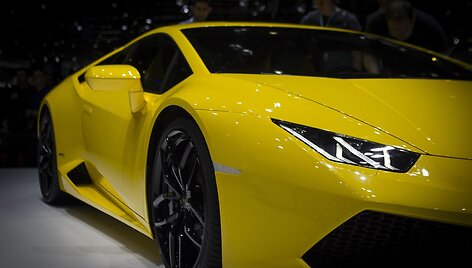 Superautomobiliai Ženevos automobilių parodoje