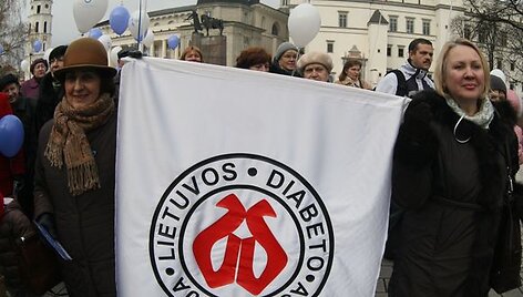 Lapkričio 14-ąją pasaulyje minima Tarptautinė diabeto diena. Skirtingais duomenimis, &scaron;ia liga Lietuvoje serga nuo 5 proc. iki 9 proc. gyventojų, o visame pasaulyje yra per 285 mln. diabetininkų.