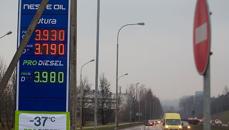 Gruodžio 18 dieną degalų kainos Vilniaus degalinėse