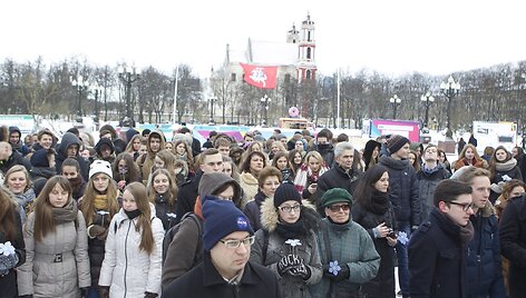 Luki&scaron;kių aik&scaron;tėje Vilniuje neužmir&scaron;tuolių pieva