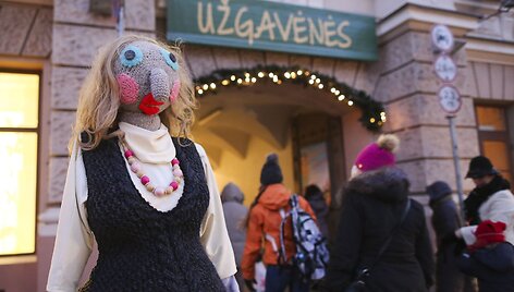 Užgavėnių &scaron;ventė Vilniaus mokytojų namų kiemelyje