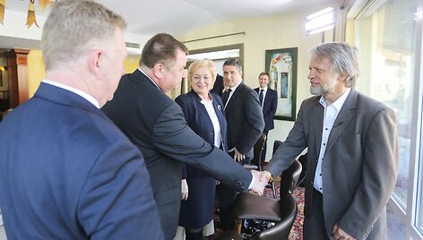 Antano Mockaus pietūs su naujai i&scaron;rinktais merais
