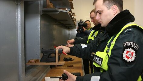 Vilniaus policijos patruliai ruo&scaron;iasi Naujųjų Metų sutiktuvėms