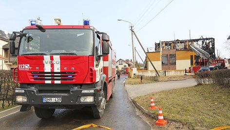 Igorio Tiomkino statytas namas po gaisro