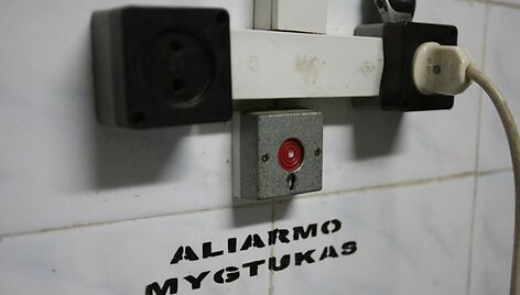 Pasivaik&scaron;čiojimas po Luki&scaron;kių kalėjimą