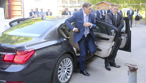 Algirdas Butkevičius apžiūrėjo Vilniaus Gedimino technikos universiteto studentų bendrabučius