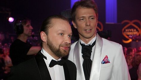 Vakaro vedėjai Martynas Starkus ir Giedrius Masalskis