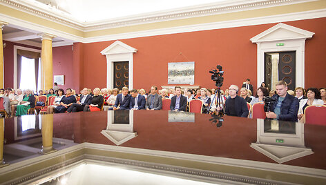 Remigijaus &Scaron;ima&scaron;iaus ir Vilniaus darželių vadovų susitikimas