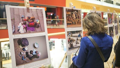 Vilniuje atidaryta fotokonkurso &bdquo;Pasaulis tavo akimis&ldquo; dalyvių nuotraukų paroda