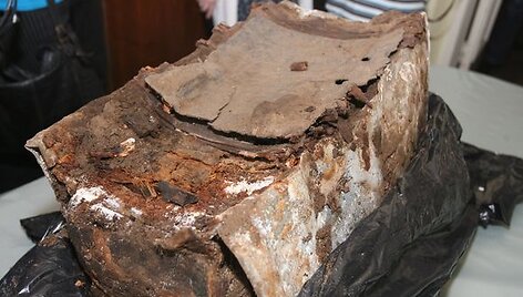 Piktupėnų bažnyčios archyvas slepiasi dėžėje